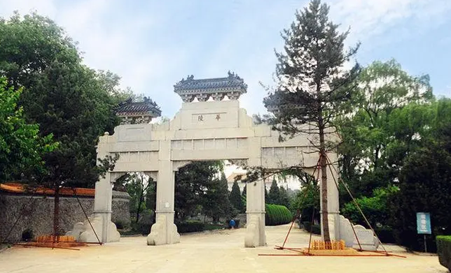 世界华侨陵园墓地价格都有多少钱的？