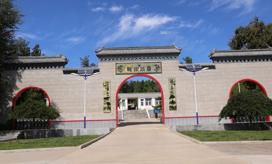 龙泉公墓合法吗