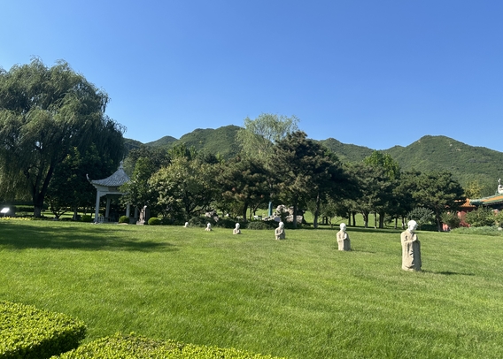 昌平天寿陵园有自选地吗？