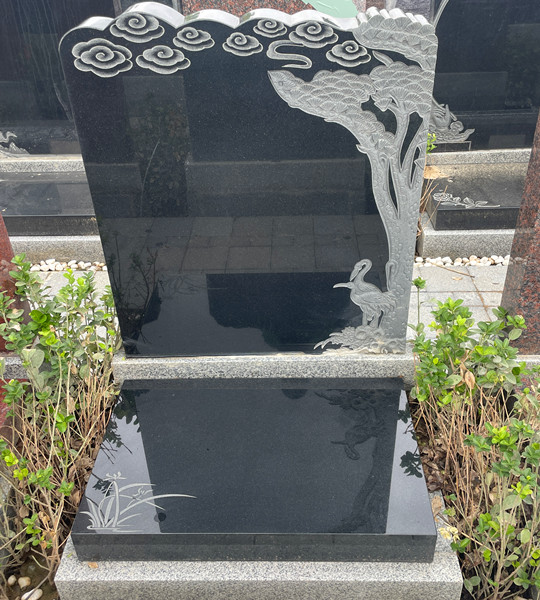 松鹤翔空碑