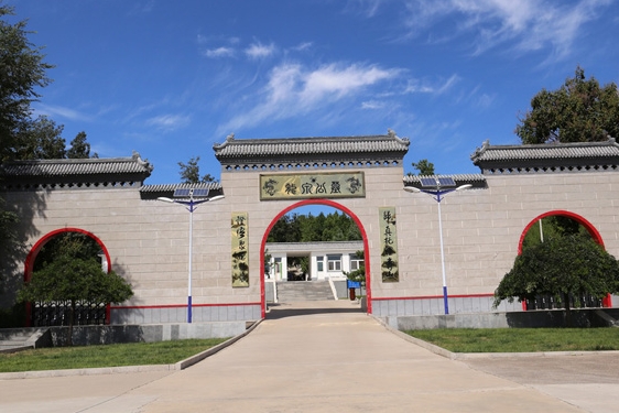 北京龙泉公墓风水怎么样啊(图1) 1.png